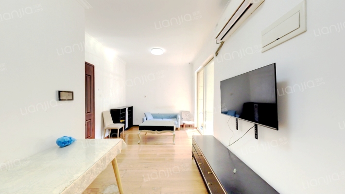 日月光伯爵湾（一期）二手房实景图