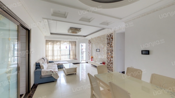 松湖春天二手房实景图