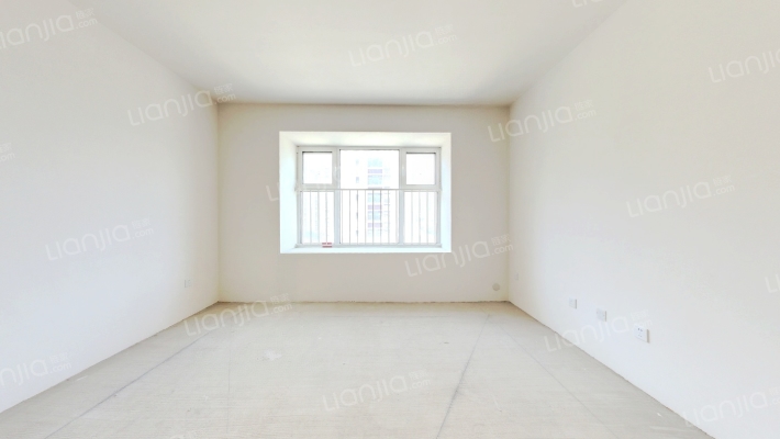 卓越花园二手房实景图