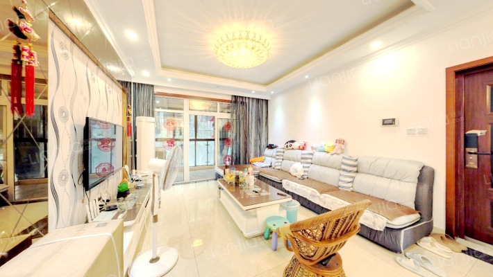 世纪滨江二手房实景图