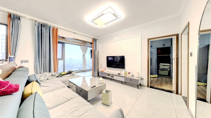 鹭湖宫10区二手房实景图