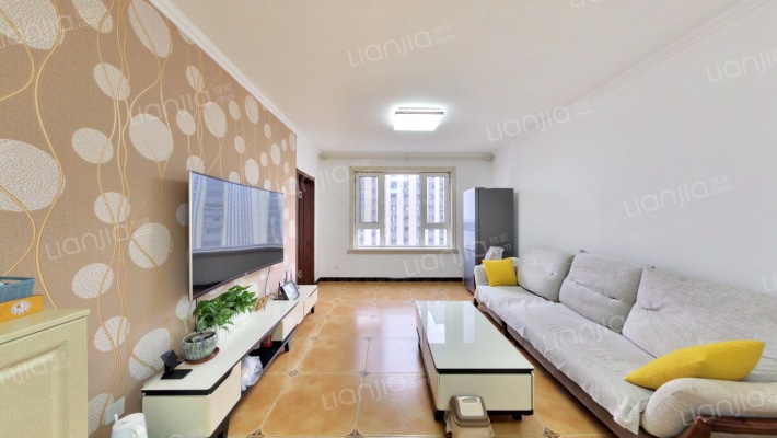 垄上公元C区二手房实景图