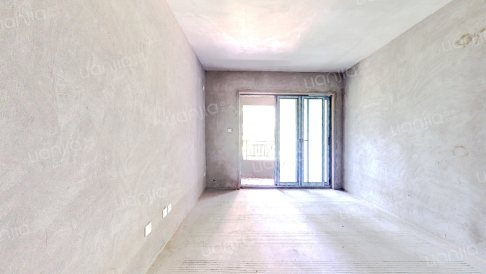 绿地海外滩摩尔公馆二手房实景图