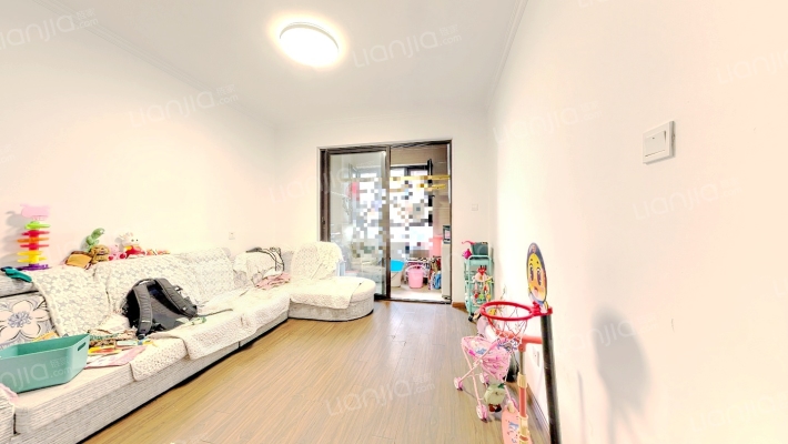 信达天御枫丹阁二手房实景图