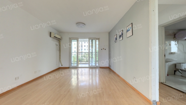 威尼斯水城第二街区二手房实景图