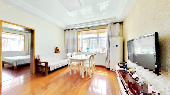 金恒蓝岸雅居二手房实景图