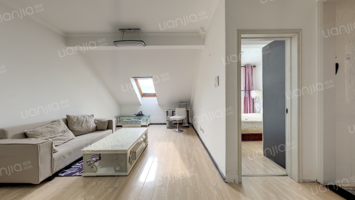 奥港国际二手房实景图