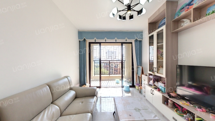 华策岭峰国际二手房实景图