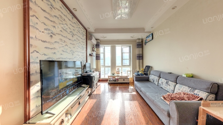 中恒江南天地B区二手房实景图