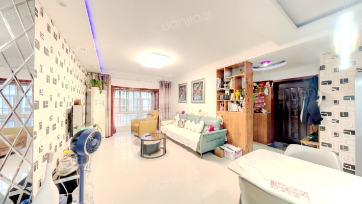 新新佳园(西咸)二手房实景图