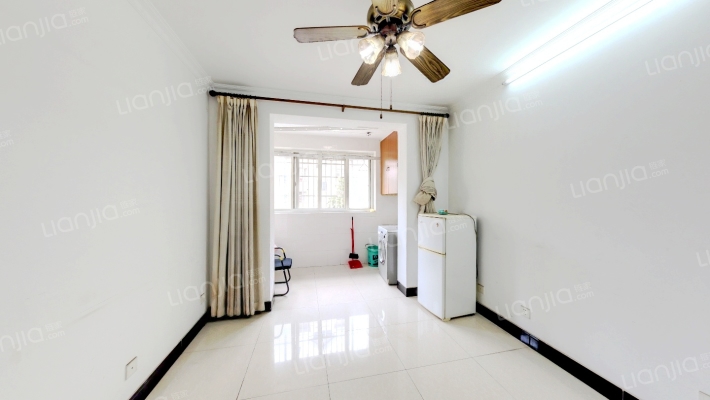 沁乐小区二手房实景图