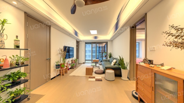 万科·东潮之滨二手房实景图