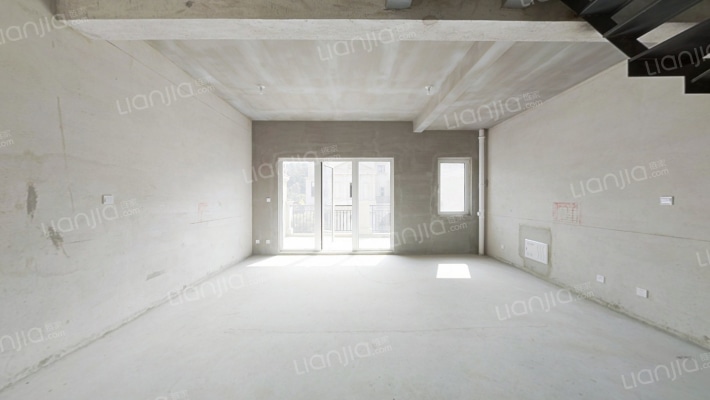 碧桂园波尔多庄园二手房实景图