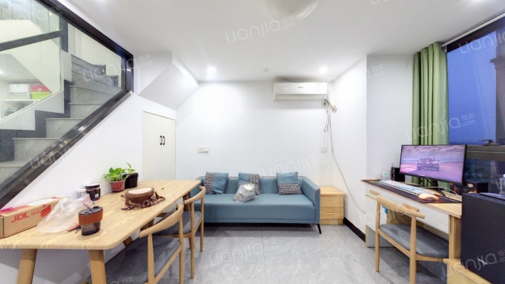 星润大厦二手房实景图