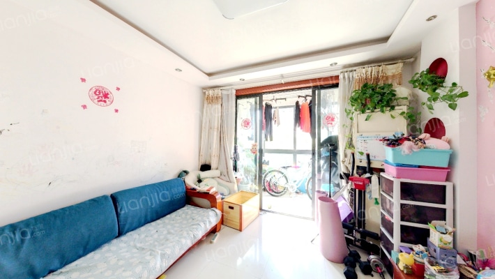 新城域花园二手房实景图