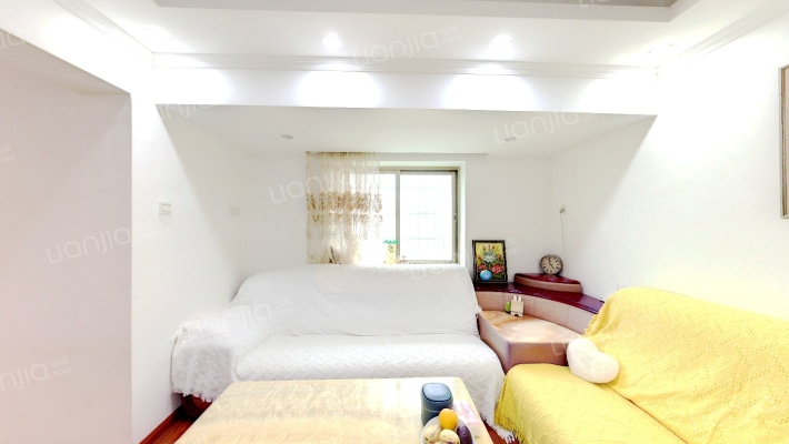 东宝大厦二手房实景图