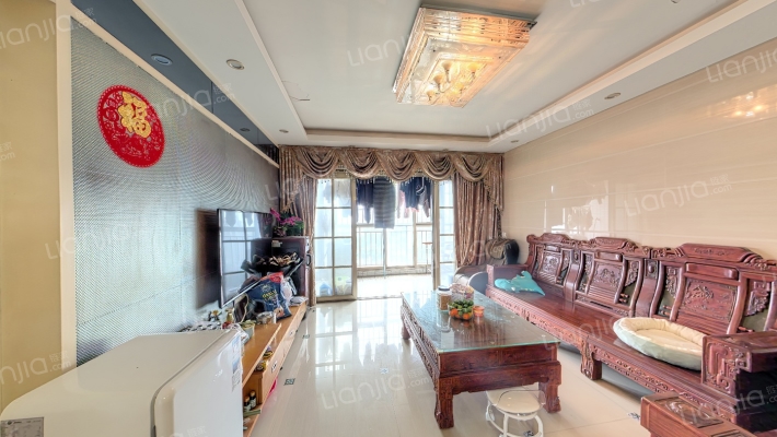 银汇华庭二手房实景图