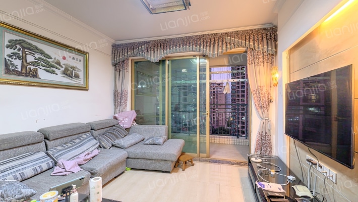 海伦堡三期二手房实景图