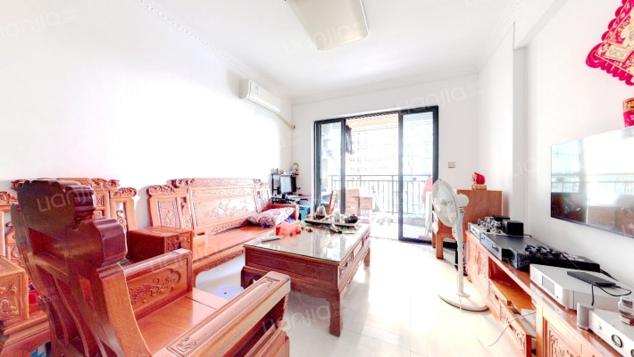 映日兰庭二手房实景图