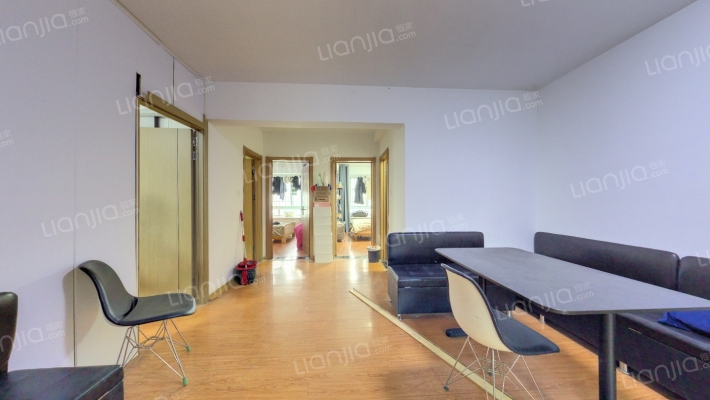 泉水苑二手房实景图