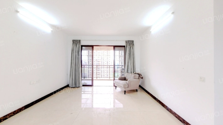 依云曦城花苑三期二手房实景图