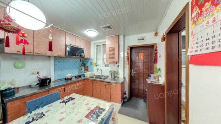 红旗小区二手房实景图