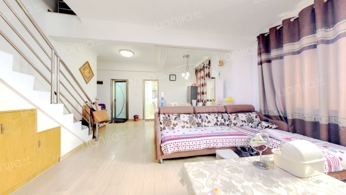 明泽丰华苑二手房实景图