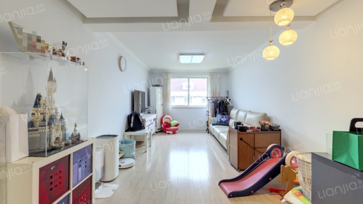 平南三四村二手房实景图