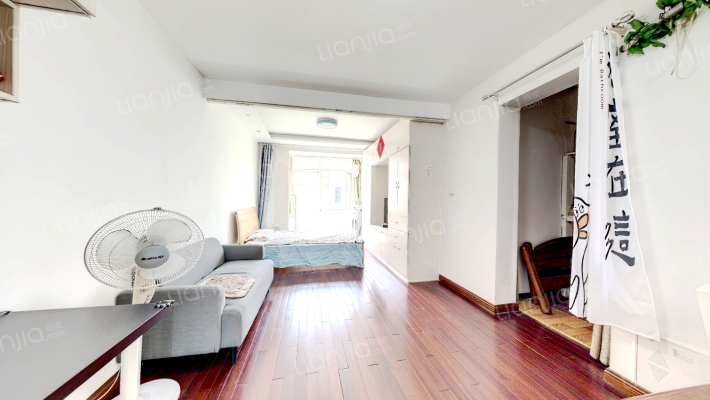 宝钢一村二手房实景图