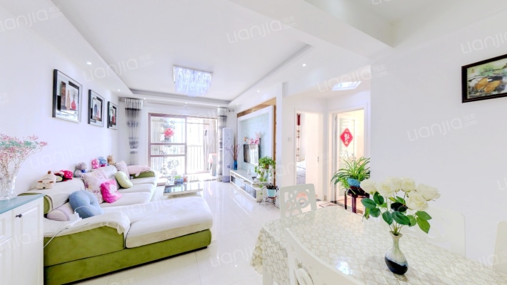 湖畔景苑二手房实景图