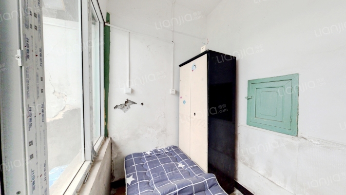 东北园二手房实景图