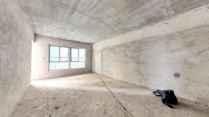 园洲花园二手房实景图