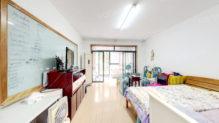 阳光聚宝山庄二手房实景图