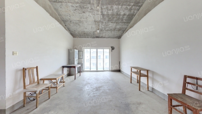 大华凤凰佳苑二手房实景图