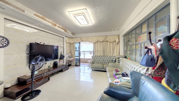 四季豪园二手房实景图