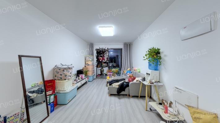 东方樾府二手房实景图