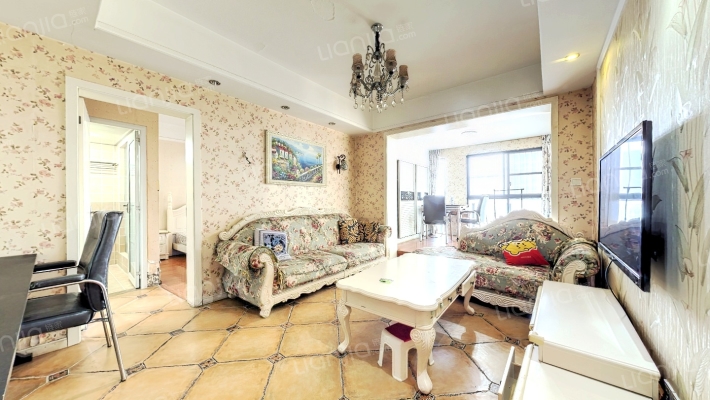 摩根中心二手房实景图