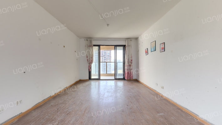 南山楠香雅苑二手房实景图