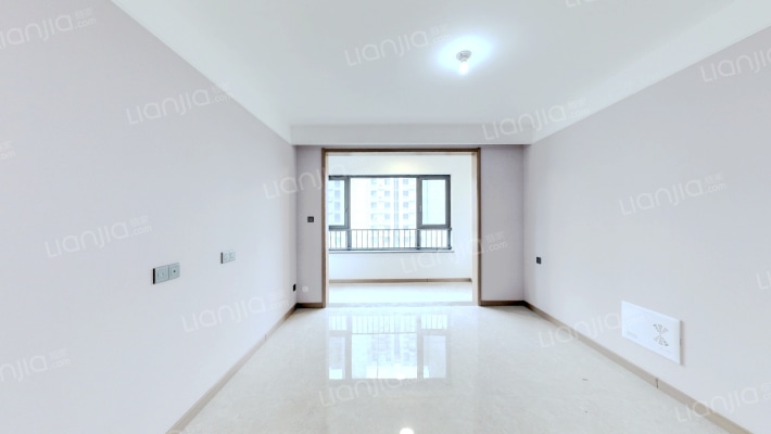 万科翡翠四季B区二手房实景图