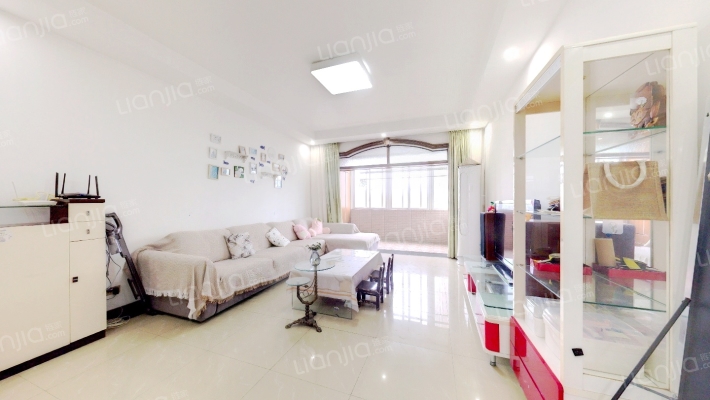 江宏花园C区二手房实景图