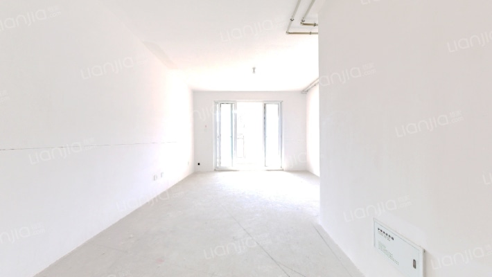 山水金盾花园二手房实景图