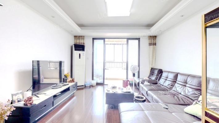 卓越世纪中心(奉贤)二手房实景图