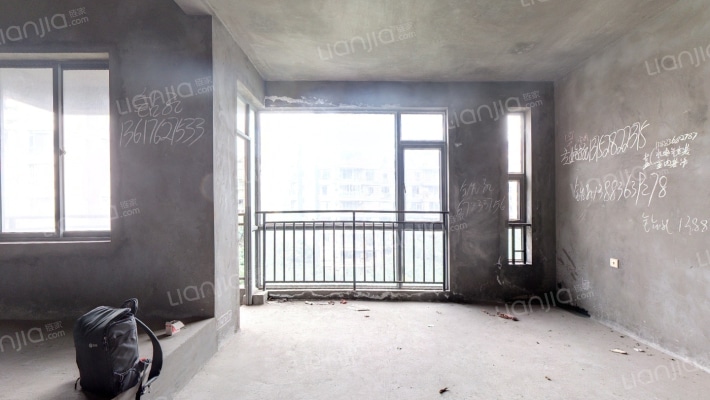 文杰心海湾二手房实景图