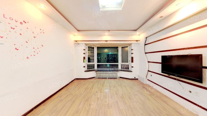 港湾公寓二手房实景图