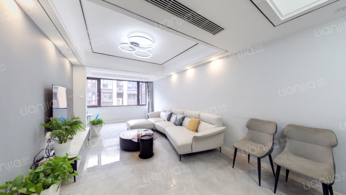 佘山珑原二手房实景图