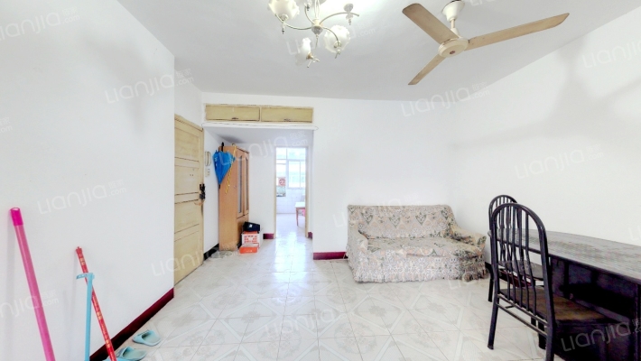 沿河路104号二手房实景图