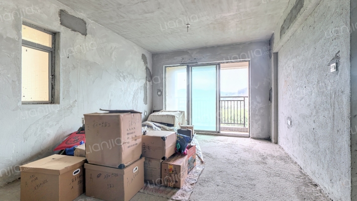 丰泰观山碧水凌峰二手房实景图