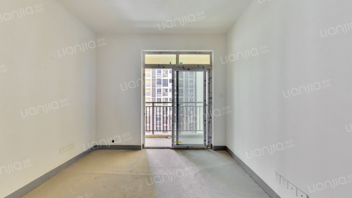 桥隆和锦苑二手房实景图