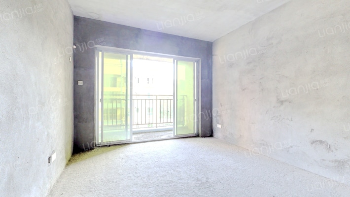 四季花语雅苑二手房实景图