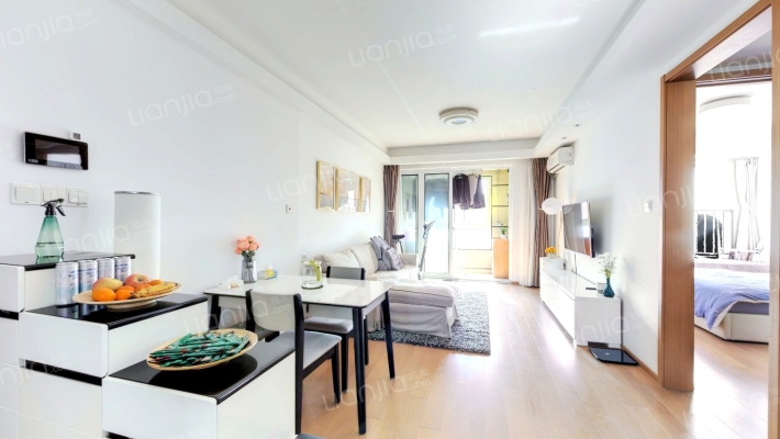 绿地海珀佘山二手房实景图